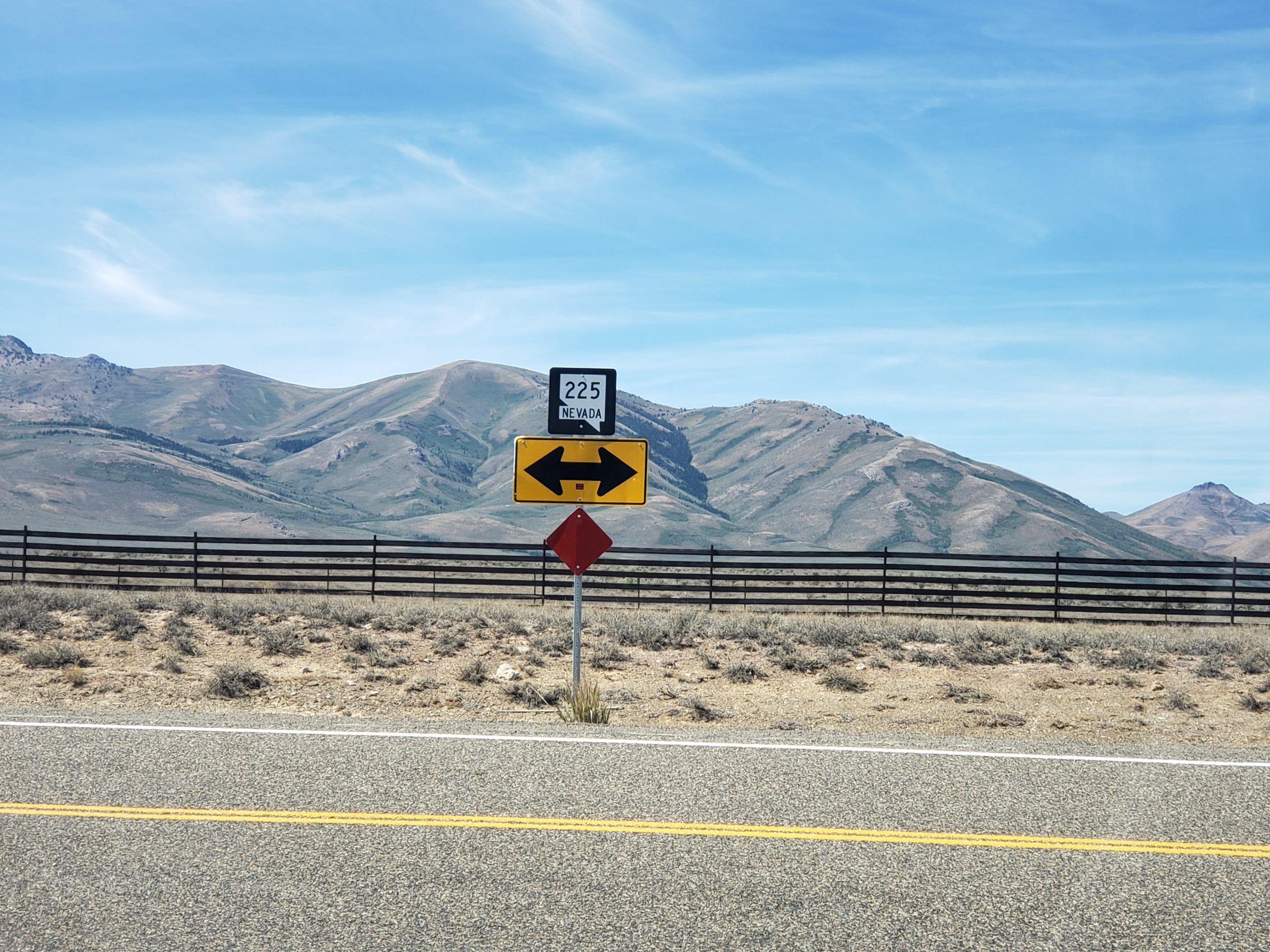 Desert Road Hywy 225